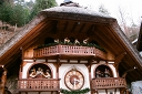 giant cuckoo
                        clock