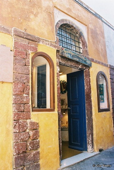 Oia shopwindow